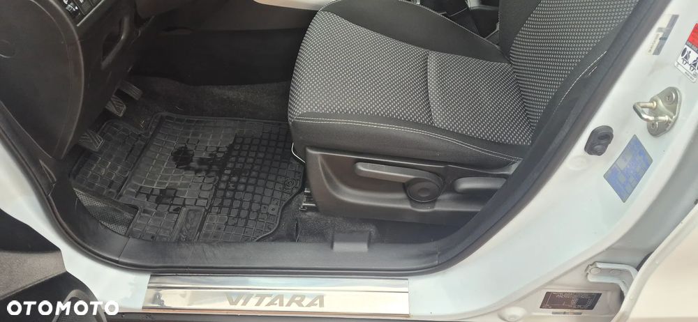 Suzuki Vitara 1.6 (4x2) Comfort+ - 18