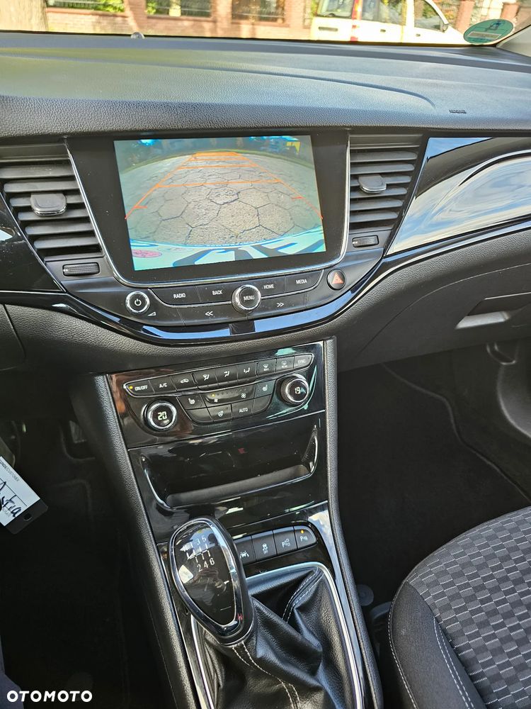 Opel Astra - 18