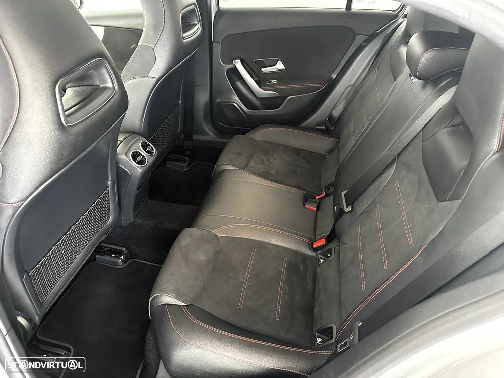 Mercedes-Benz A 200 AMG Line Aut. - 10