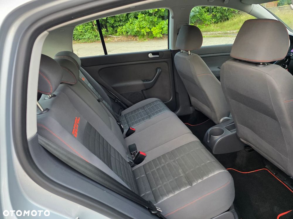 Volkswagen Golf Plus 1.6 Automatik Goal - 27