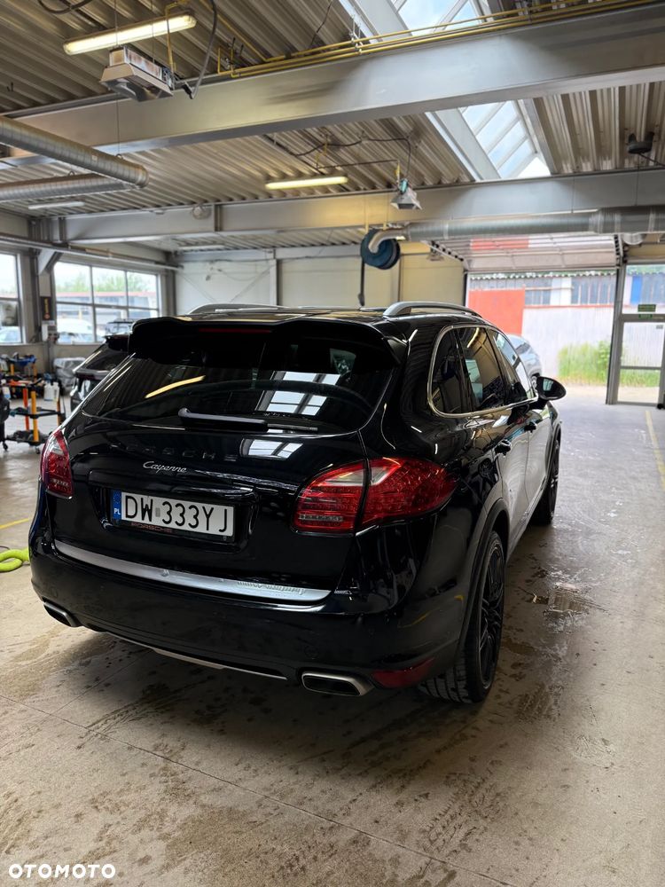Porsche Cayenne - 3