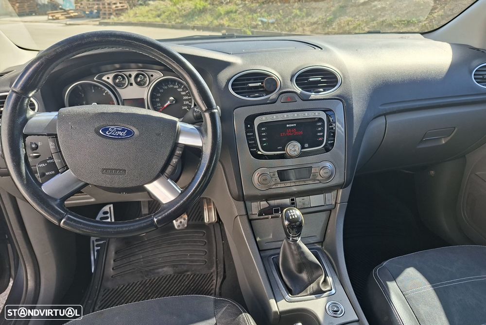 Ford Focus SW 1.6 TDCi Titanium - 8