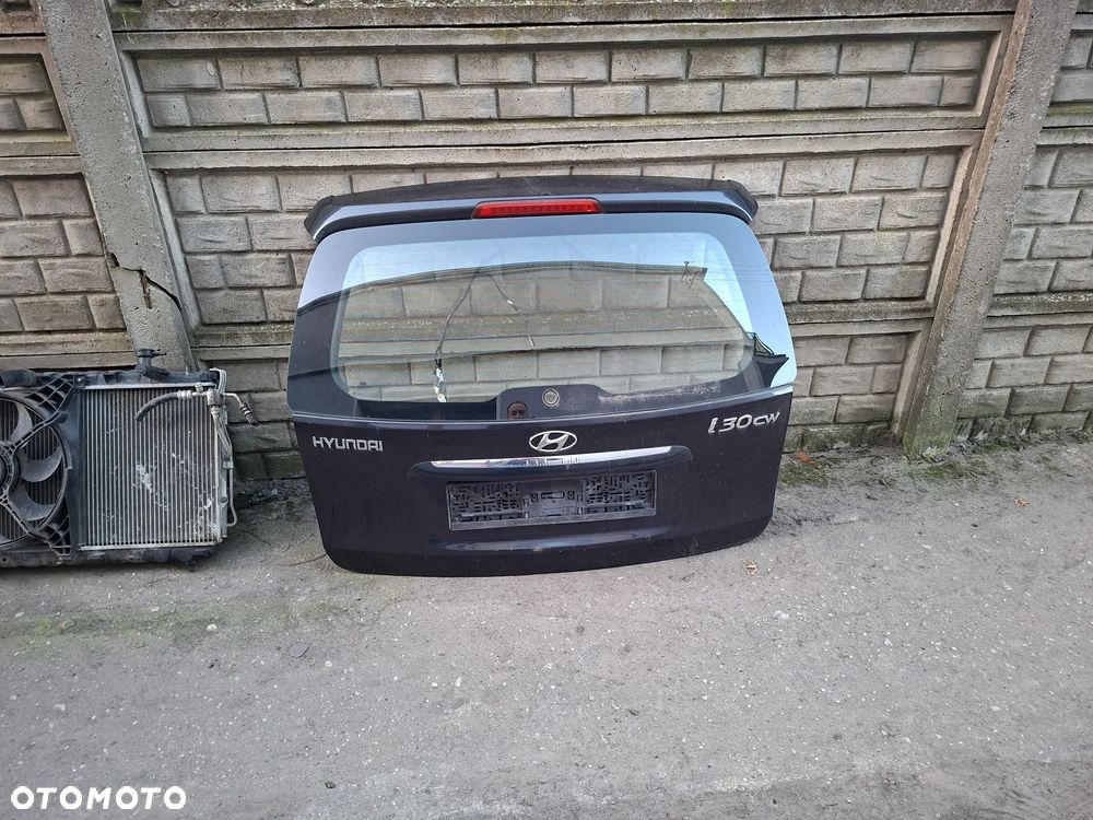 Hyundai i30 2010r kombi drzwi klapa przod tyl 9f poznan - 1