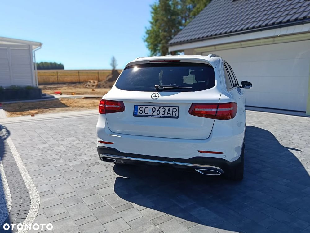 Mercedes-Benz GLC - 9
