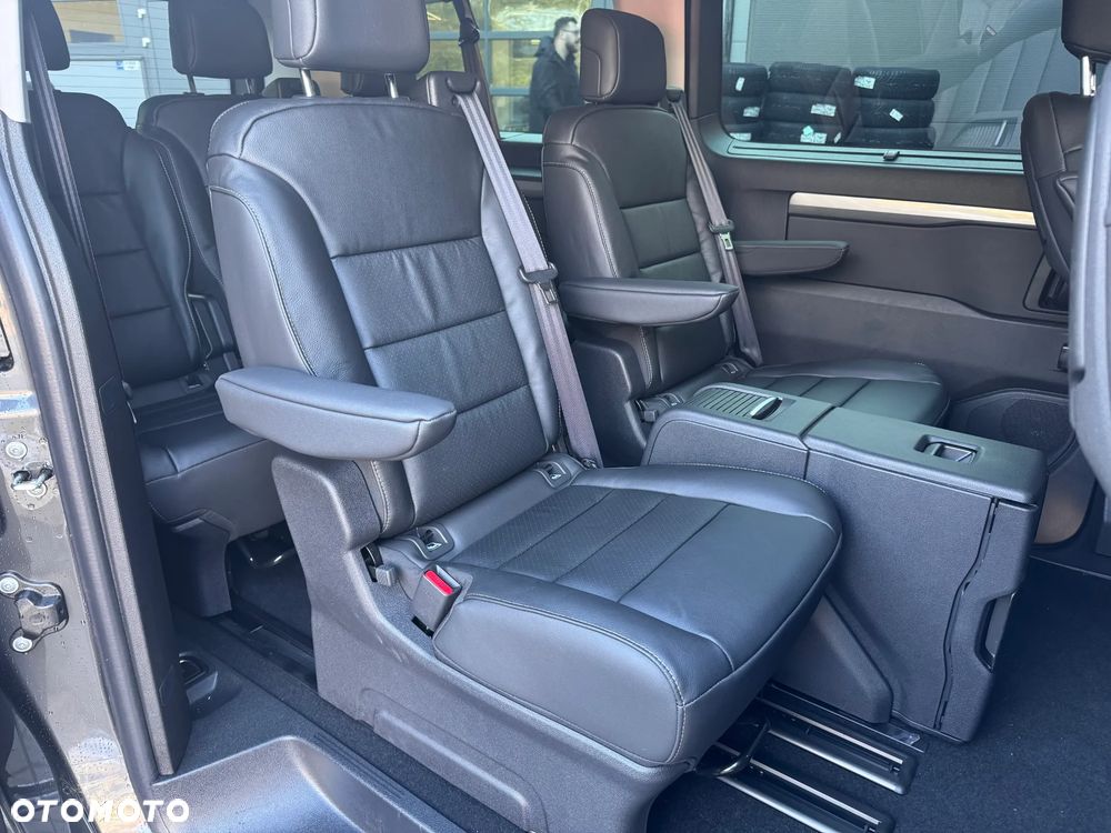 Citroën SpaceTourer 2.2 BlueHDi XL Max EAT8 - 17