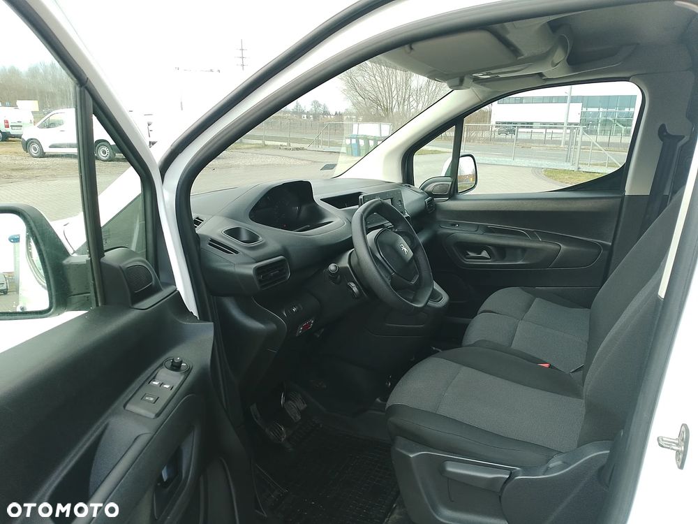 Peugeot Partner Proace Berlingo Combo Doblo L2 Izoterma Chłodnia Salon PL półka Inox 3 osoby - 26