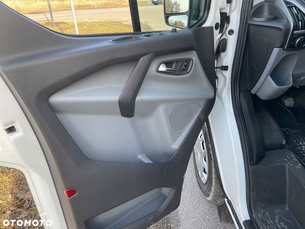 Ford Transit Custom - 12