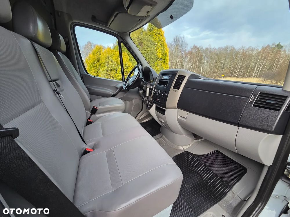 Volkswagen Crafter - 21