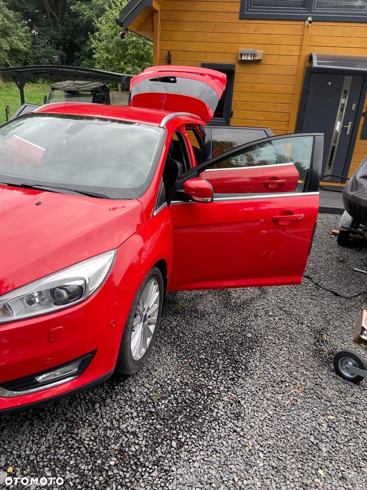 Ford Focus 1.0 EcoBoost Titanium ASS - 8