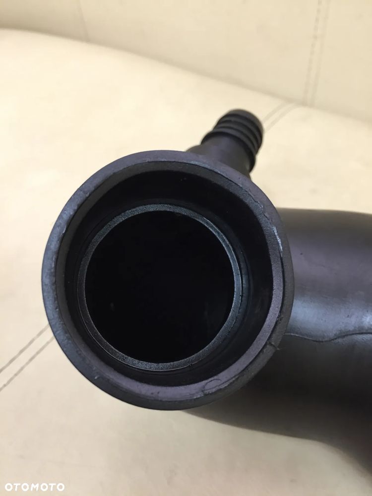 RURA PRZEWÓD POWIETRZA TURBINY AUDI A4 B6 1.9TDI 8E0129615 - 8