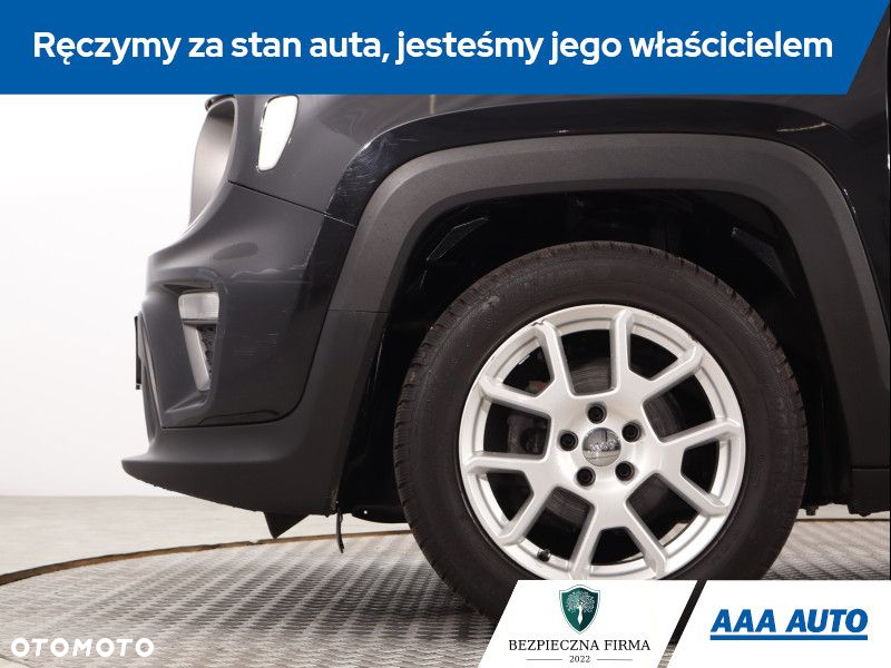 Jeep Renegade - 16
