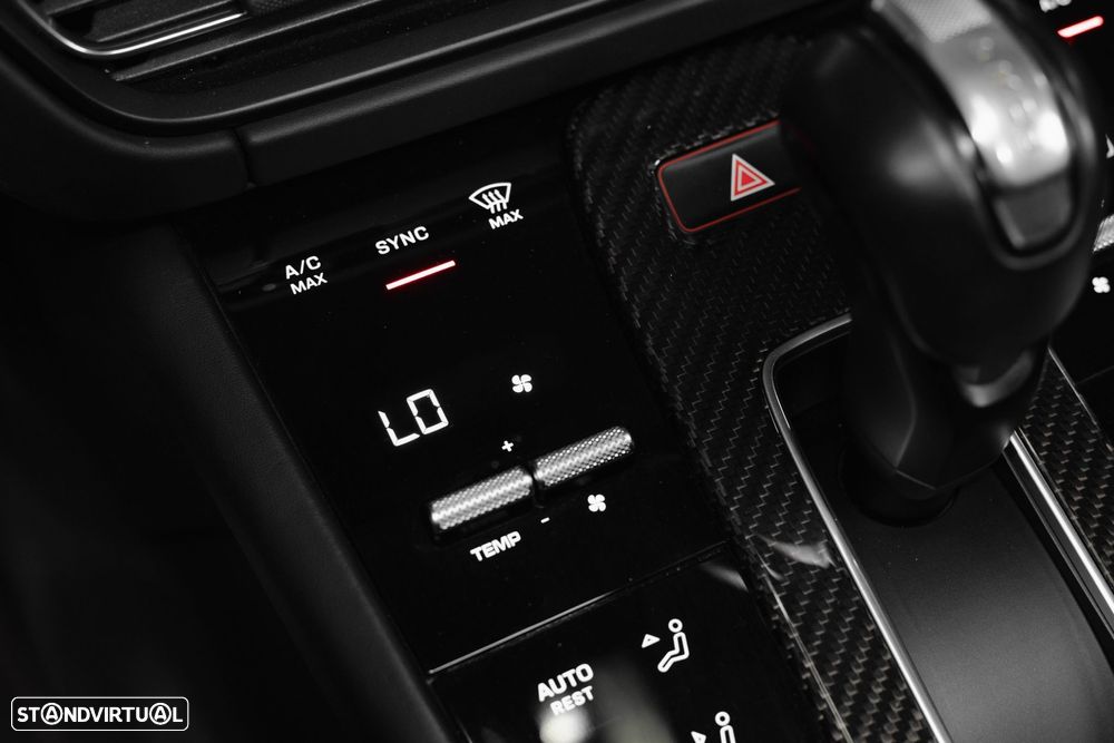 Porsche Macan GTS - 39