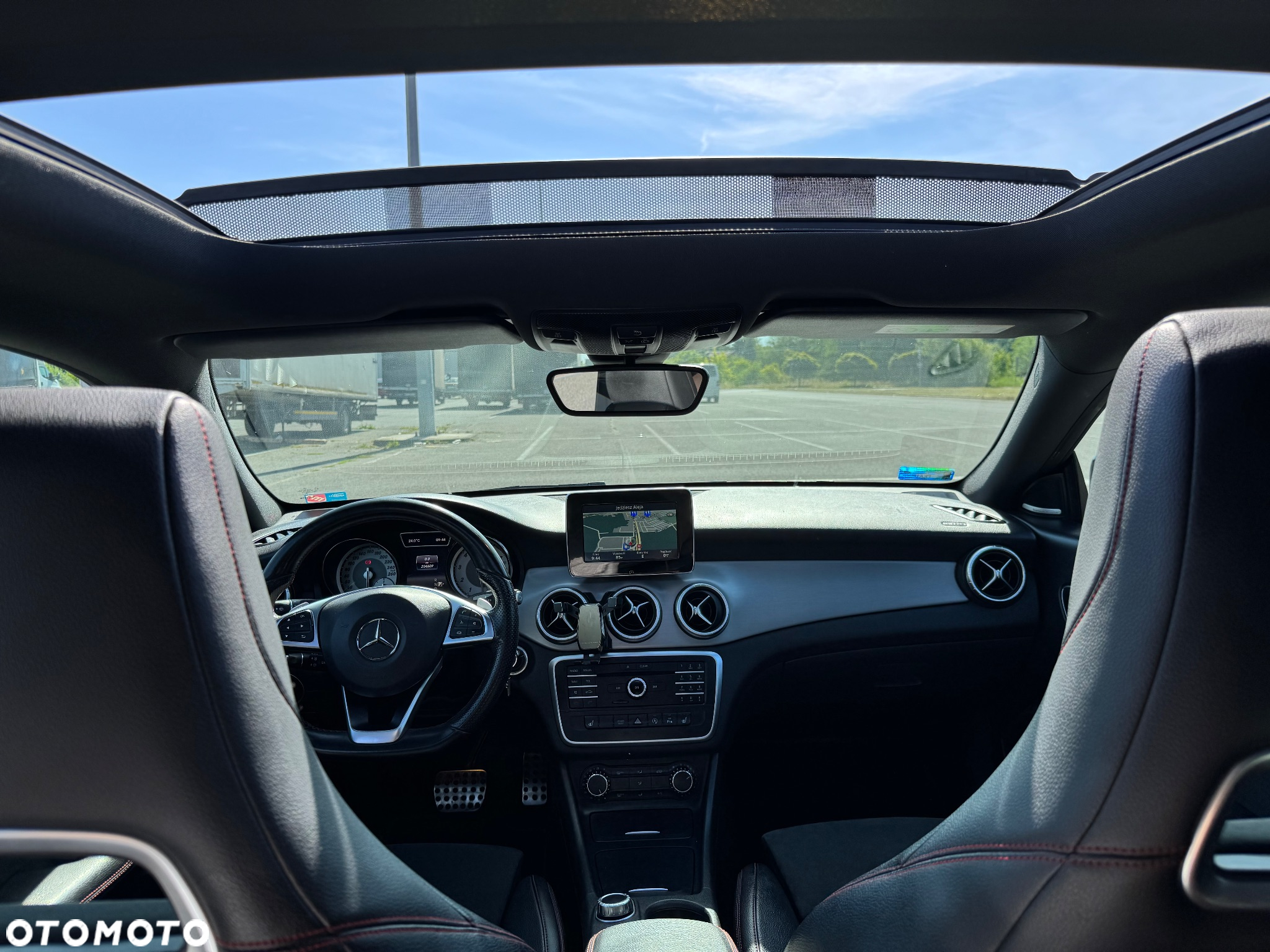 Mercedes-Benz CLA 250 4-Matic AMG Line - 8