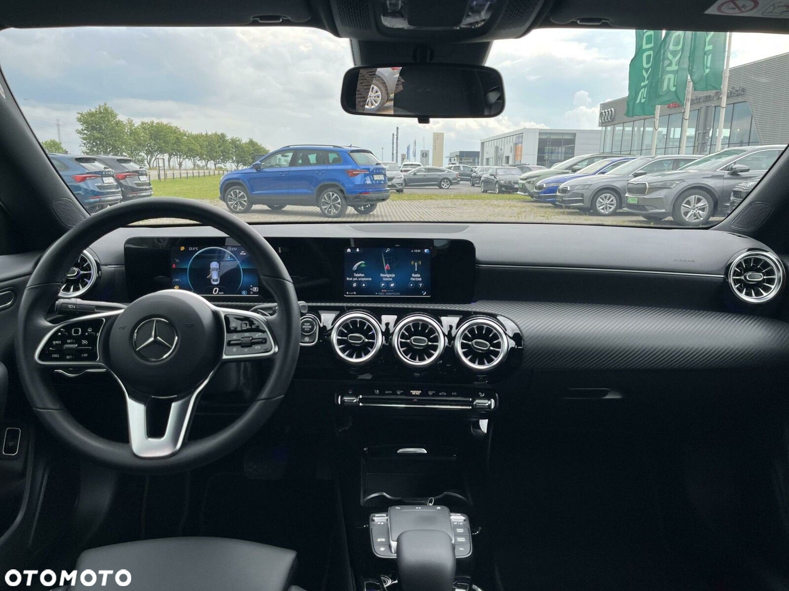 Mercedes-Benz CLA - 10