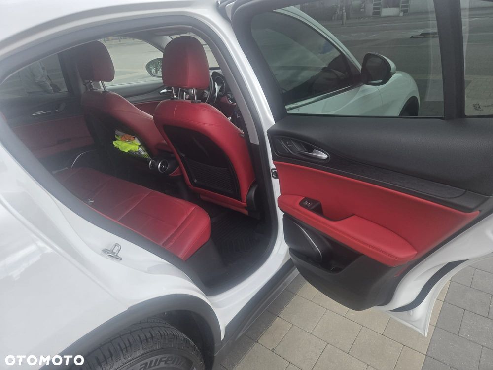 Alfa Romeo Stelvio 2.0 Turbo Super Q4 - 26