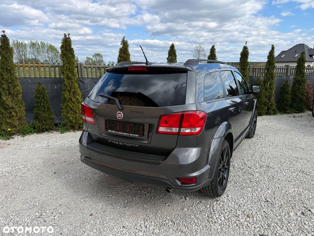 Fiat Freemont 2.0 Multijet 16V DPF Automatik Allrad Black Code - 9