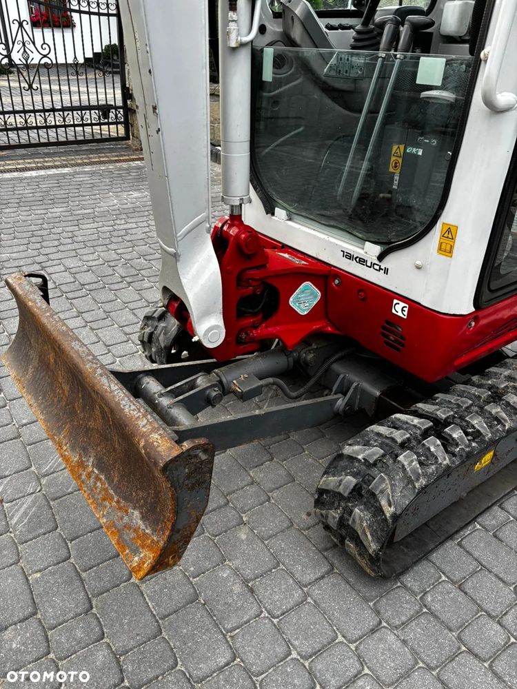 Takeuchi Tb216 - 13