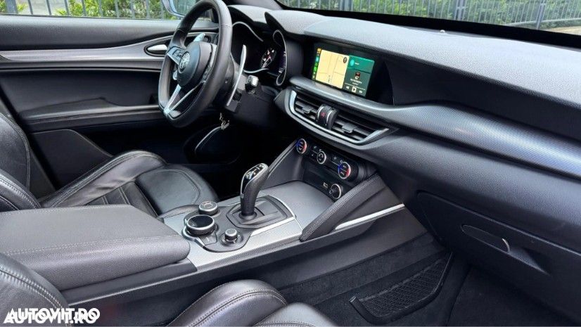 Alfa Romeo Stelvio 2019 photo 2