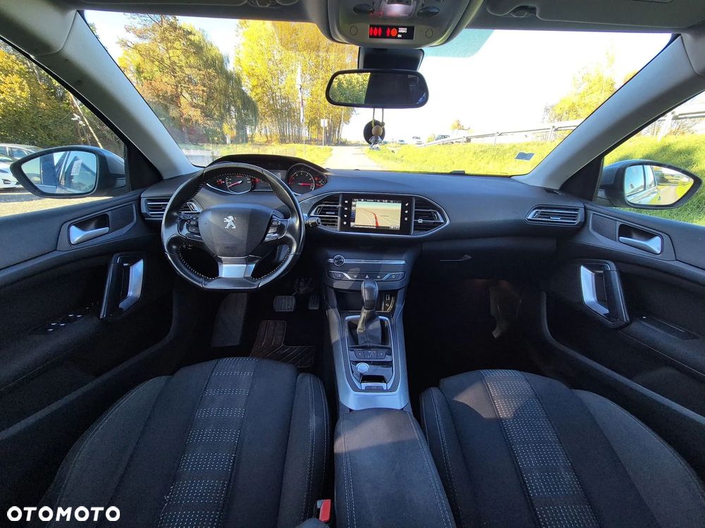Peugeot 308 PureTech 130 EAT6 Stop & Start Allure - 17