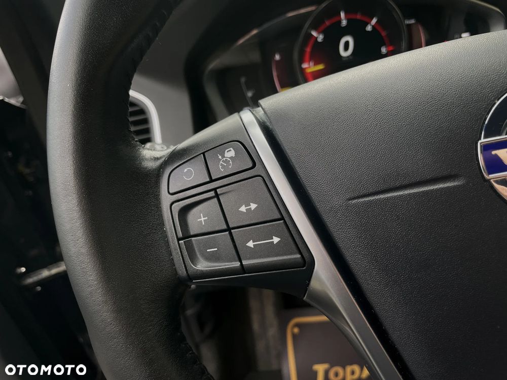 Volvo XC 60 D4 Geartronic Linje Inscription - 24