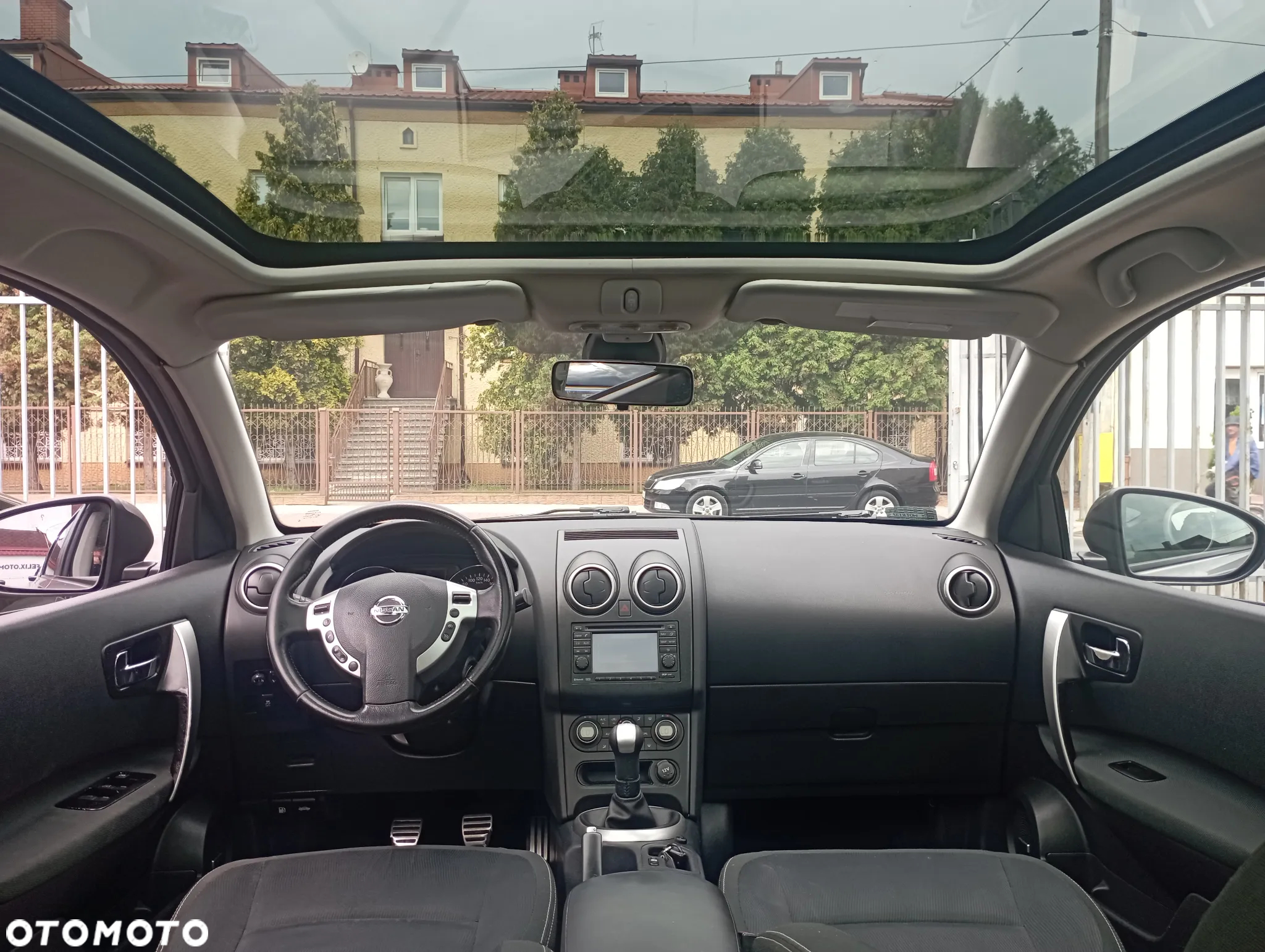 Nissan Qashqai 1.6 Visia - 12