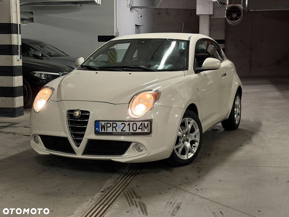 Alfa Romeo Mito 1.4 MultiAir Distinctive - 2