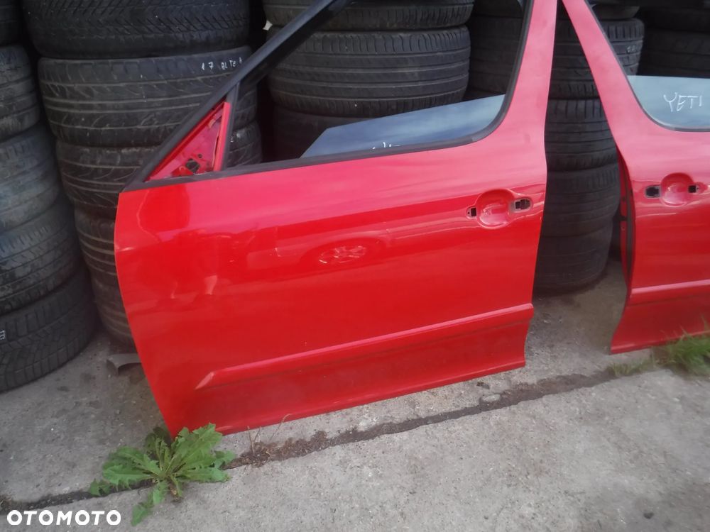 Skoda Yeti Lift drzwi przod prawe lewe szyba LF3K 8T8T ladna - 8
