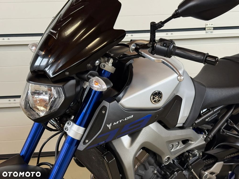 Yamaha MT - 6