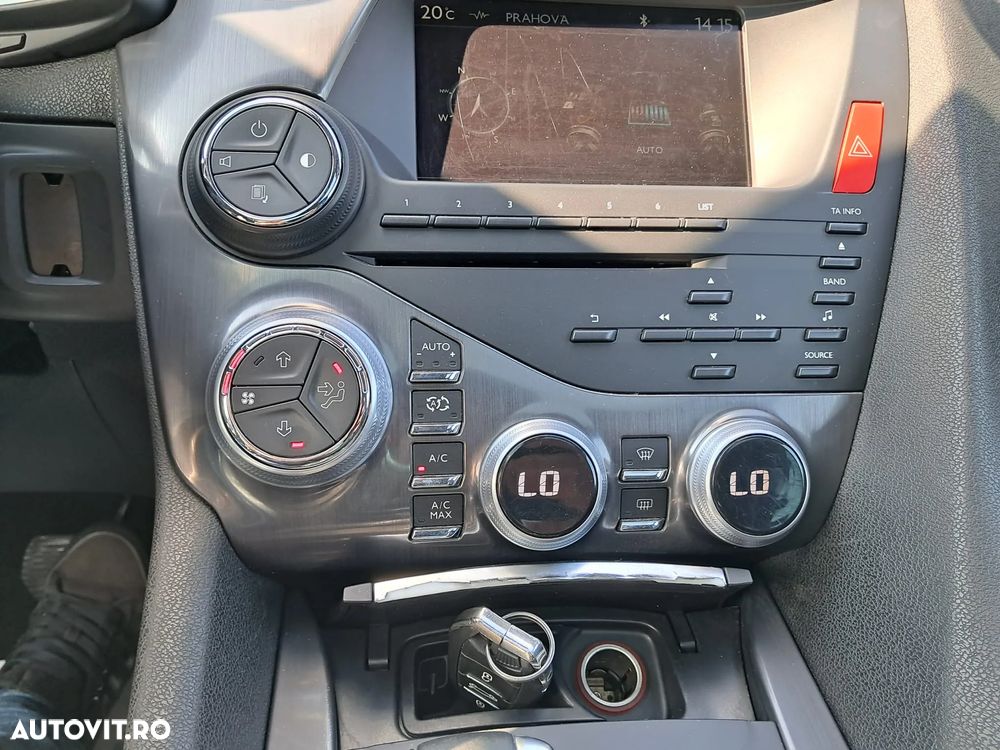 Citroën DS5 Hybrid4 EGS6 SoChic - 16