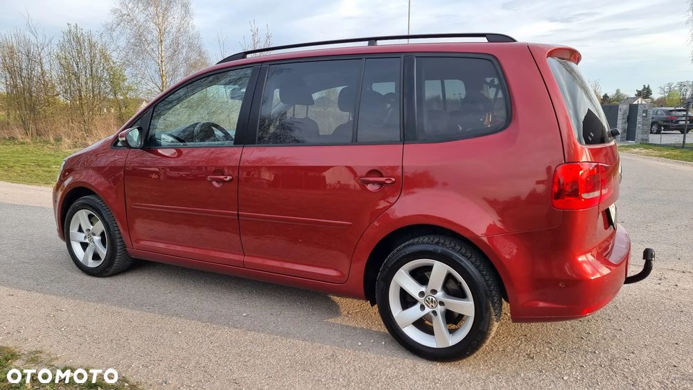 Volkswagen Touran 2.0 TDI DPF Highline - 6