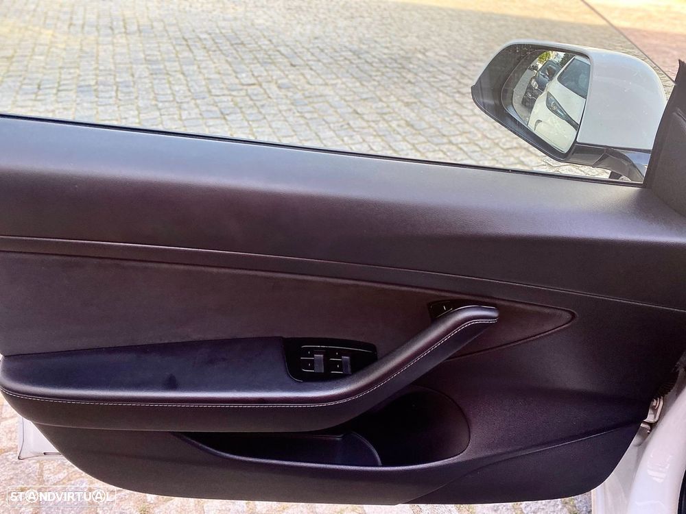 Tesla Model 3 Standard Range Plus RWD - 9