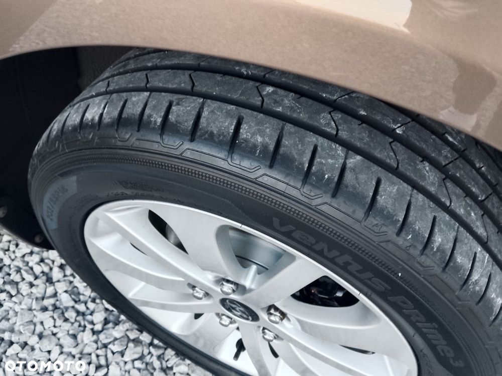 Hyundai ix20 1.4 Premium - 26