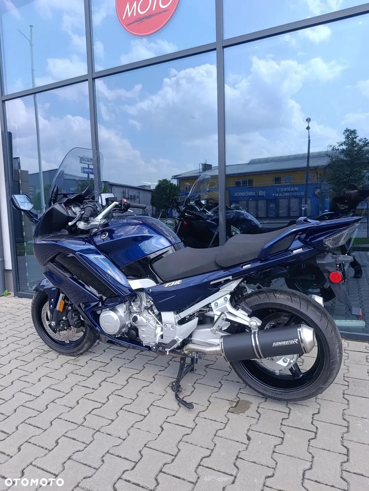 Yamaha FJR - 3