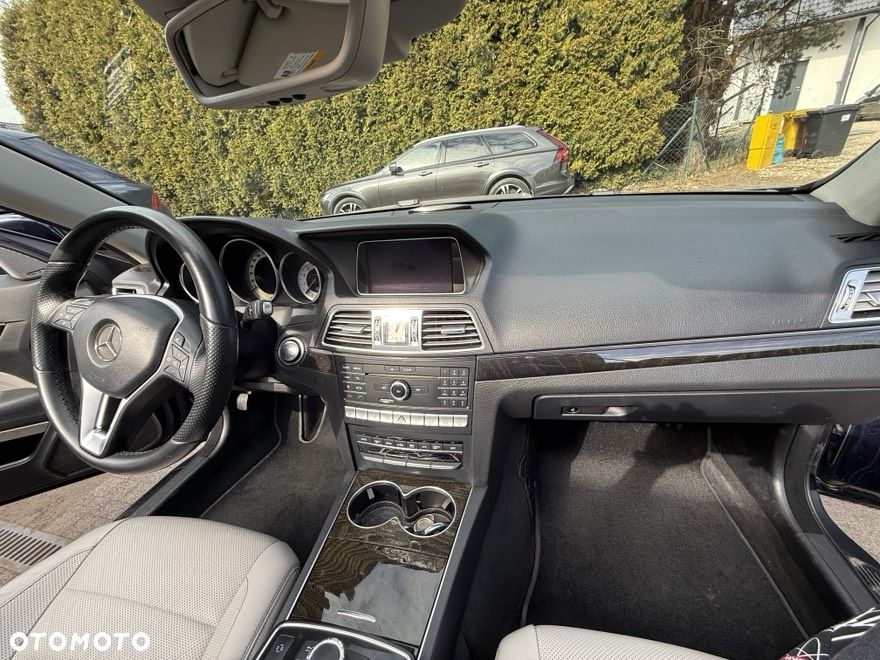 Mercedes-Benz Klasa E - 14