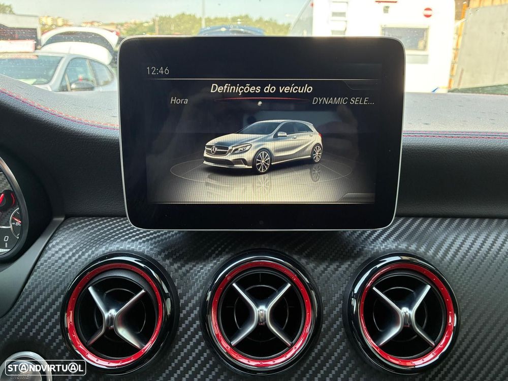 Mercedes-Benz A 45 AMG 4-Matic - 31