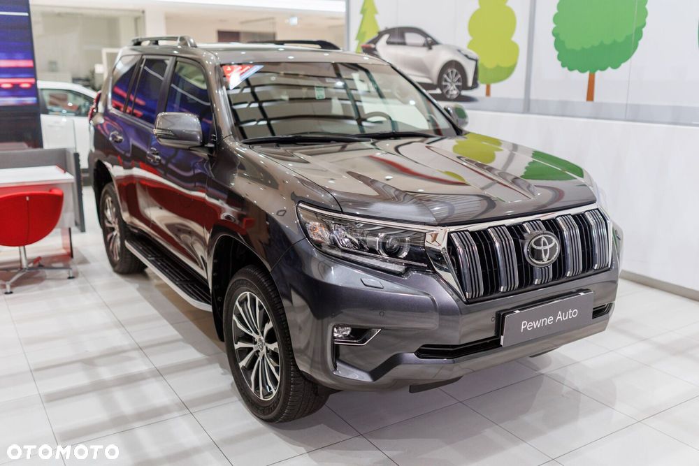 Toyota Land Cruiser - 3