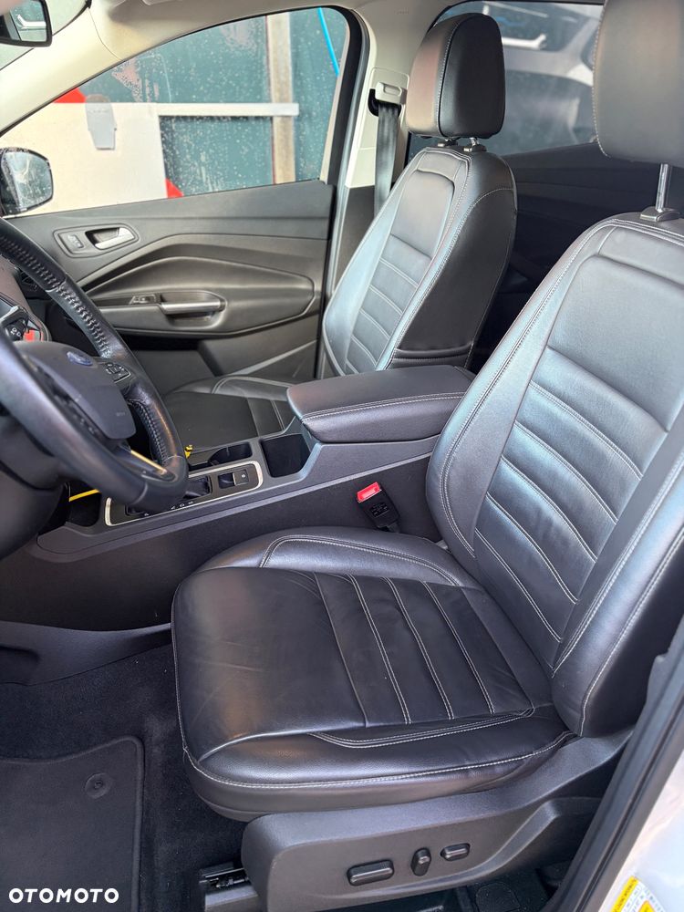Ford Escape - 14