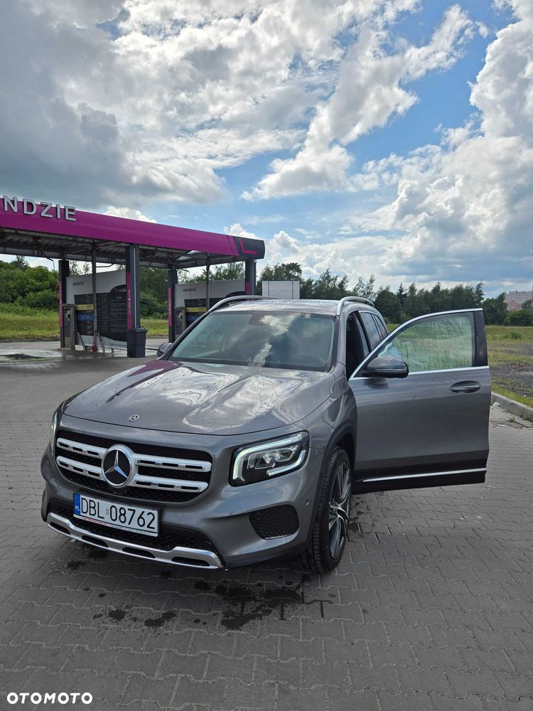 Mercedes-Benz GLB - 8