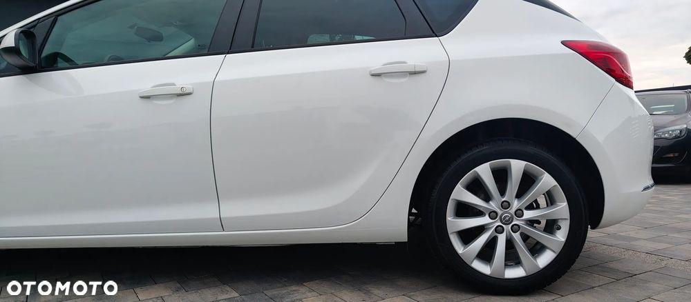 Opel Astra 1.6 ENERGY - 11