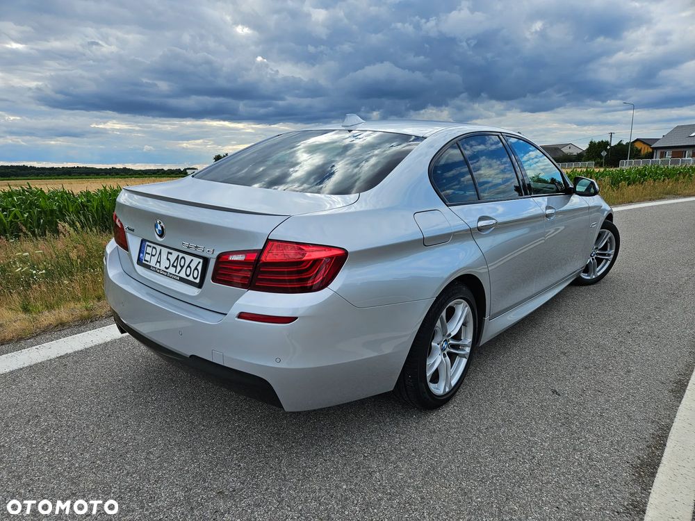BMW Seria 5 525d xDrive - 6