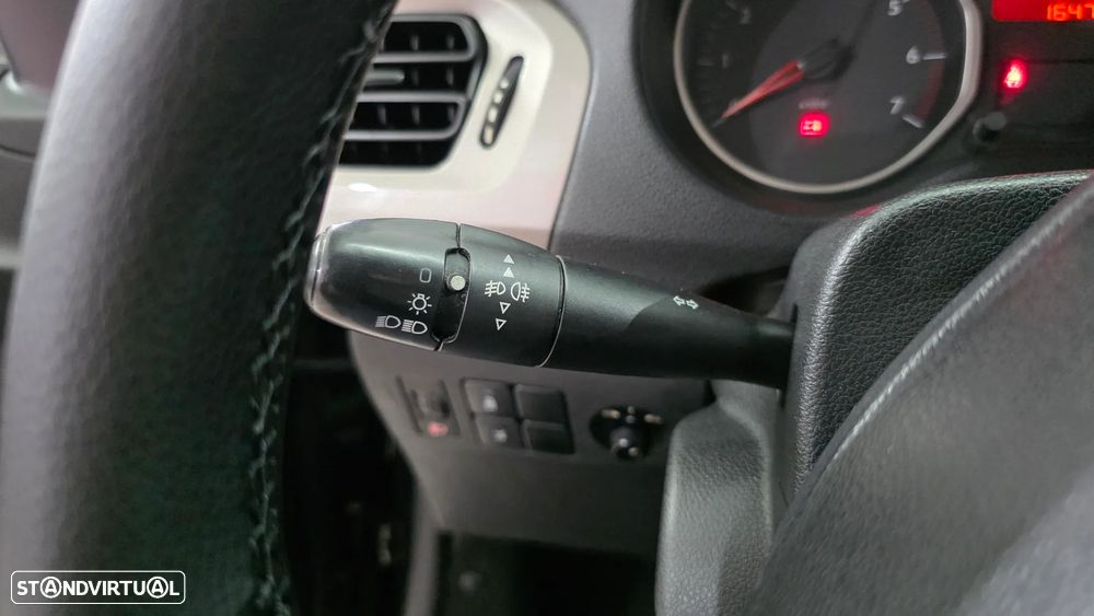 Citroën C-Elysée 1.6 HDi Seduction - 22