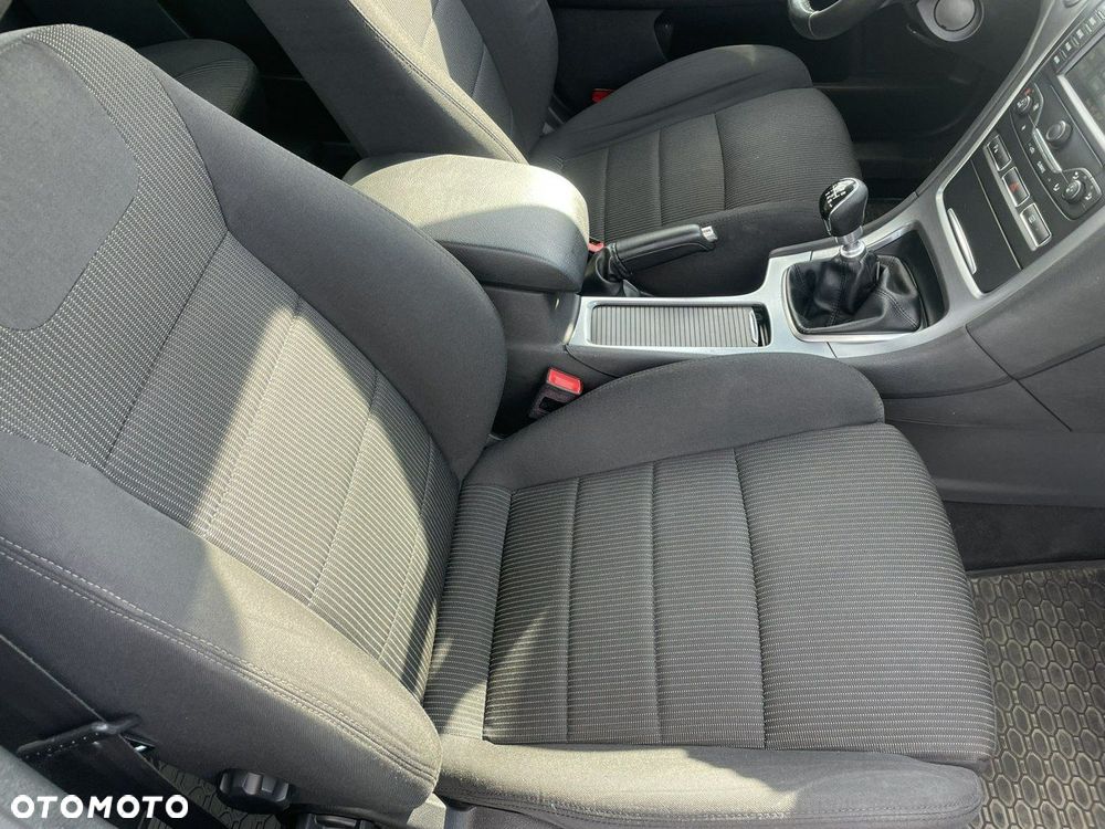 Ford Mondeo 1.6 TDCi Titanium - 30