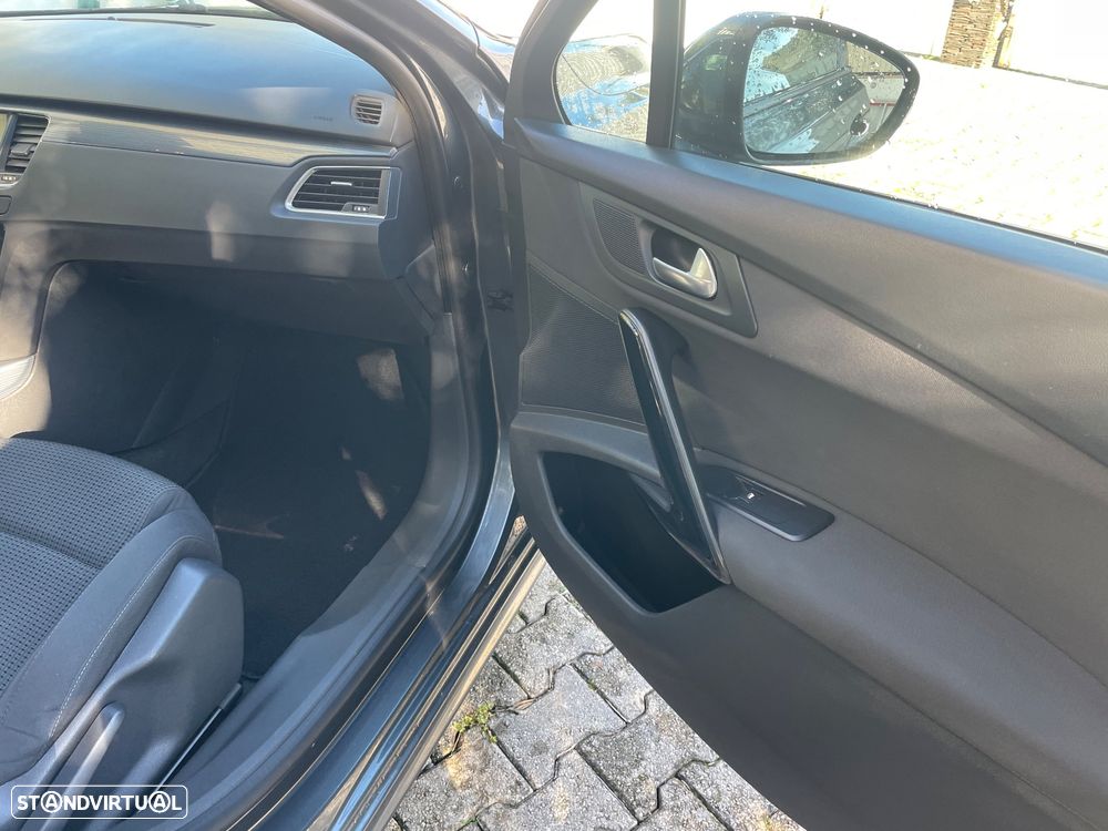 Peugeot 508 SW 1.6 BlueHDi Active - 23