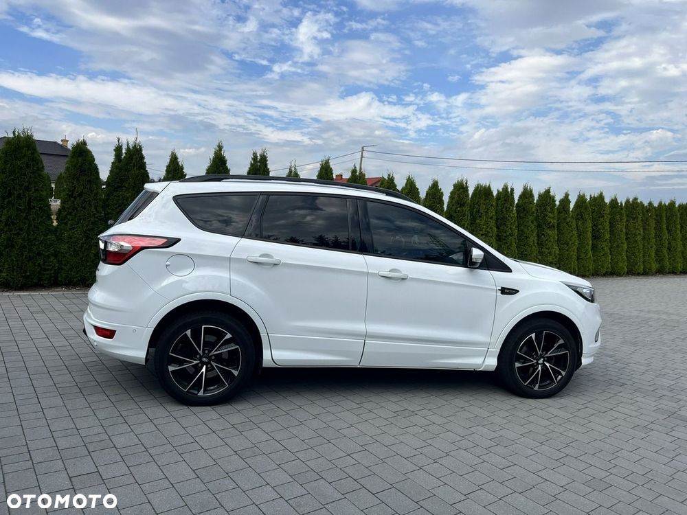 Ford Kuga 1.5 EcoBoost 2x4 ST-Line - 7
