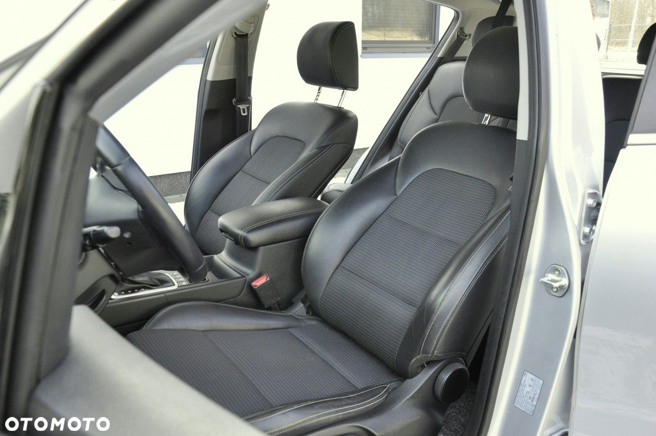 Kia Sportage 1.7 CRDI Business Line 2WD DCT - 14