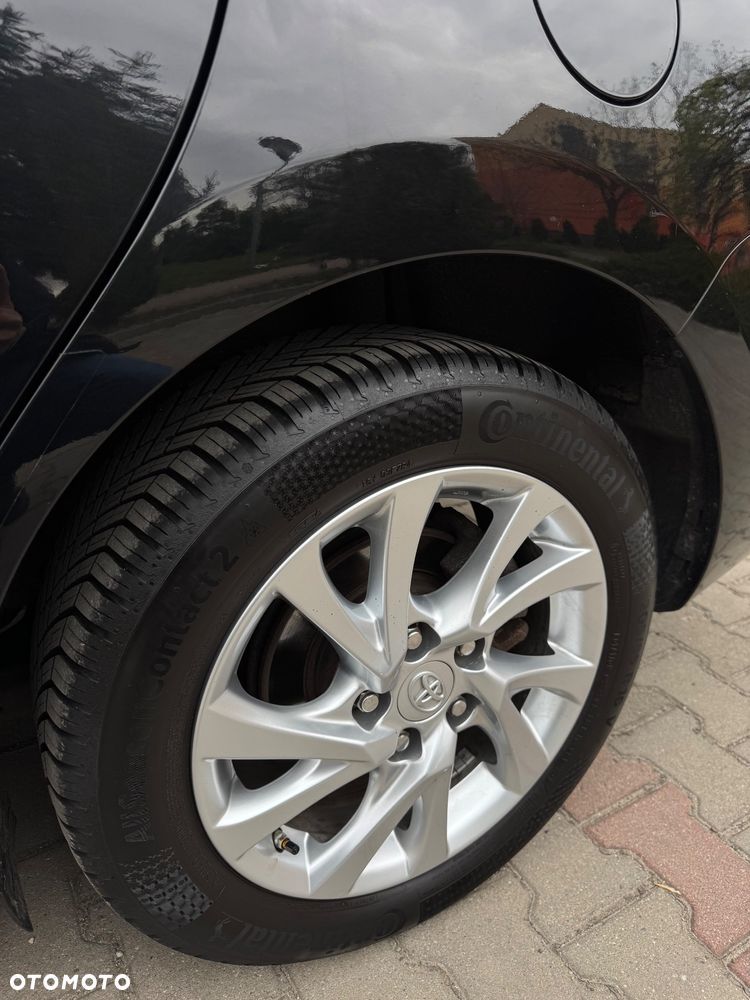 Toyota Auris 1.2 T Comfort - 24