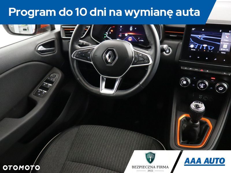 Renault Clio - 9