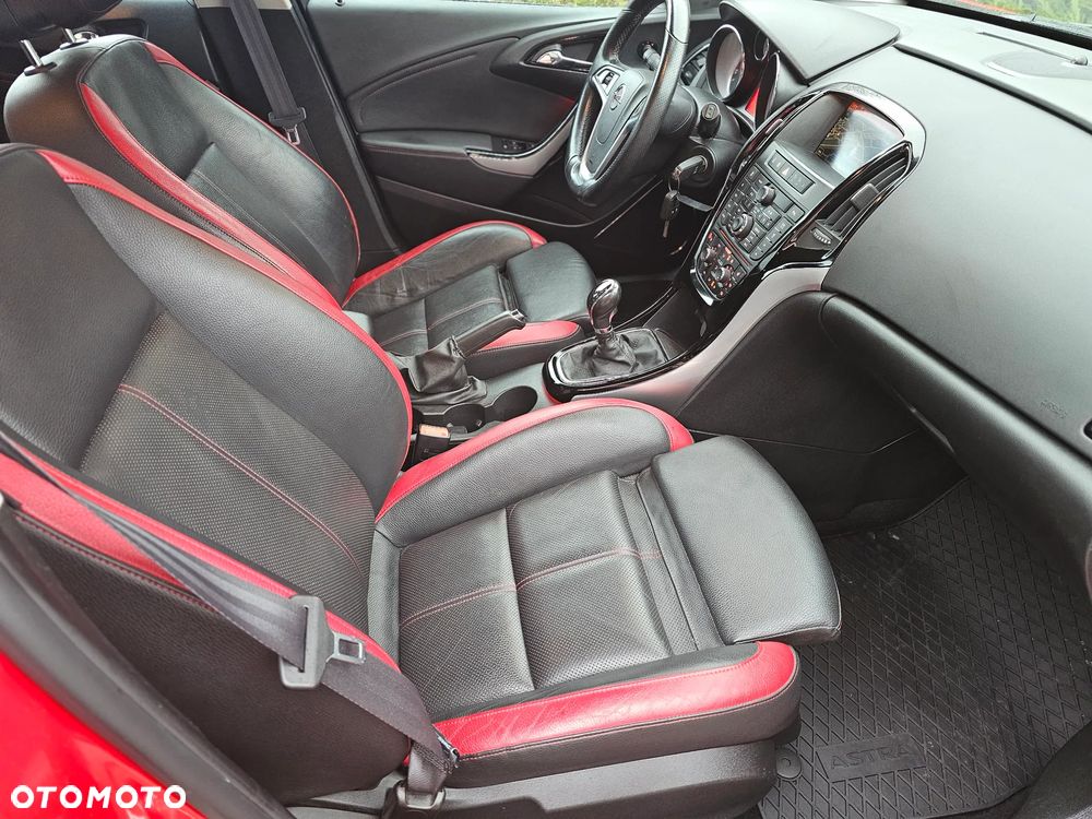 Opel Astra 2.0 BiTurbo CDTI DPF ecoFLEX SportsTourer St - 18