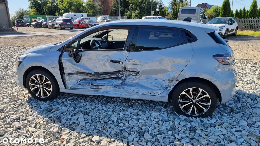 Renault Clio E-TECH Full 145 EVOLUTION - 10