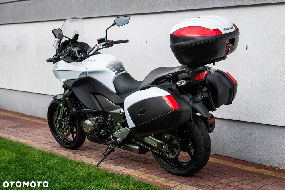 Kawasaki Versys 1000 - 9